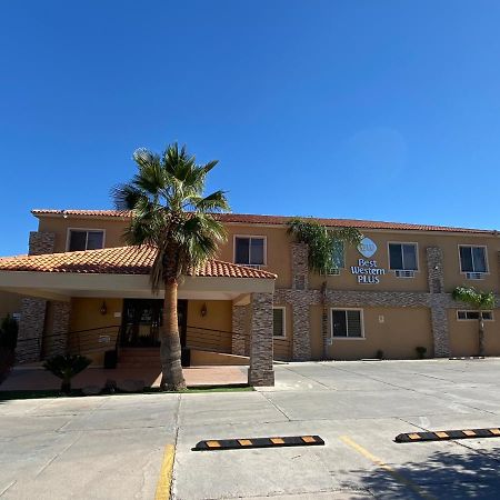 Best Western Plus Chihuahua Aeropuerto Екстер'єр фото