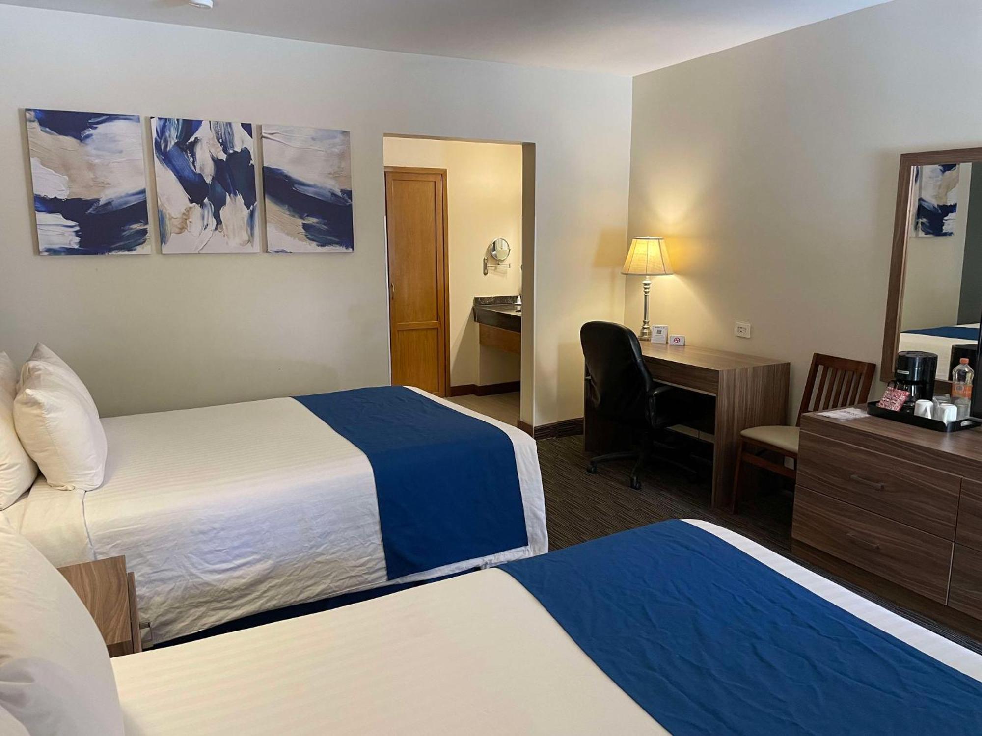 Best Western Plus Chihuahua Aeropuerto Екстер'єр фото